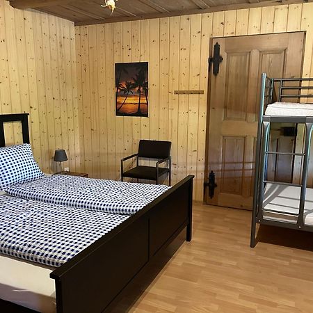 Ferienwohnung Auf Bauernhof Mit Hotpot Und Sauna Sumiswald Exterior foto