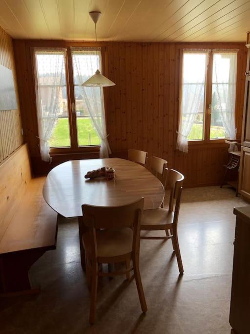 Ferienwohnung Auf Bauernhof Mit Hotpot Und Sauna Sumiswald Exterior foto